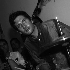 Photos: No Age / Tearist- No Walmart Benefit in Chinatown Photos: No Age / Tearist- No Walmart Benefit in Chinatown